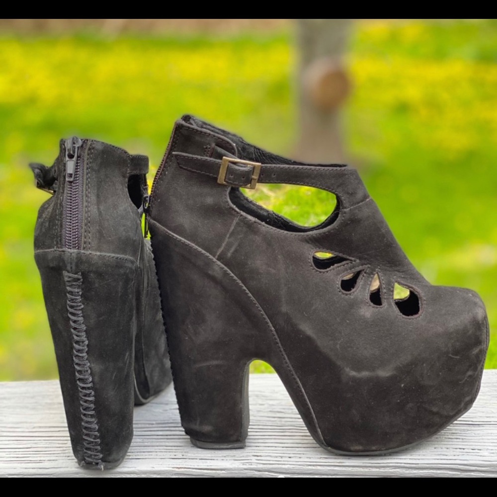 Jeffrey Campbell Butterfly Suede Platforms 🦇